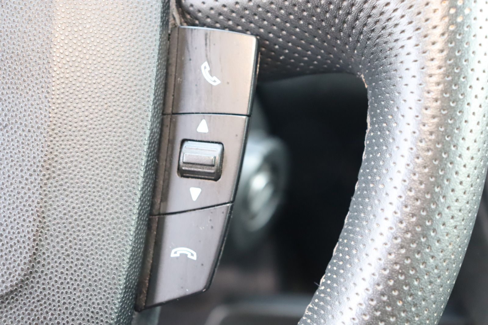 Fahrzeugabbildung Citroën Jumper 2.2d DOKA Kipper 7 Sitzer 1. Hand