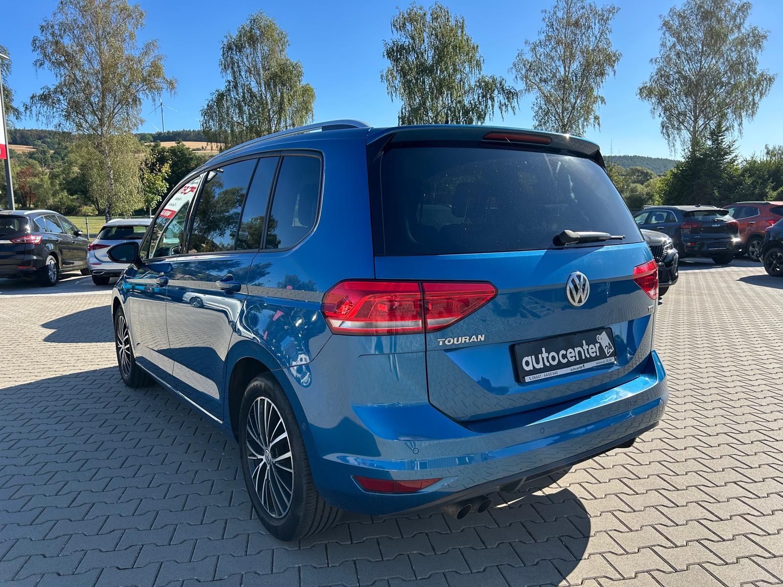 Fahrzeugabbildung Volkswagen Touran 1.4 TSI Sound°7 Sitzer°Navi°Shz°