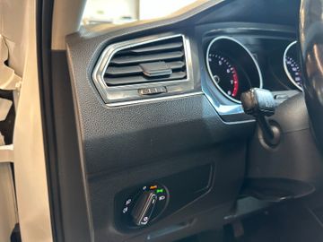 MYAUTOCENTER – Gebraucht- und Jahreswagen mit Werkstattservice in Pfaffenhofen Volkswagen Tiguan *Highline*4Motion*Leder*AHK*LED*