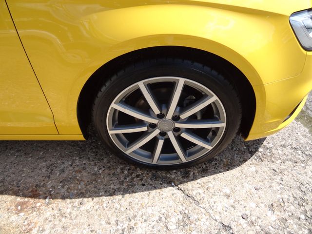 Fahrzeugabbildung Audi A3 Limousine sport/Virtual/Navi/AHK/61.500Km