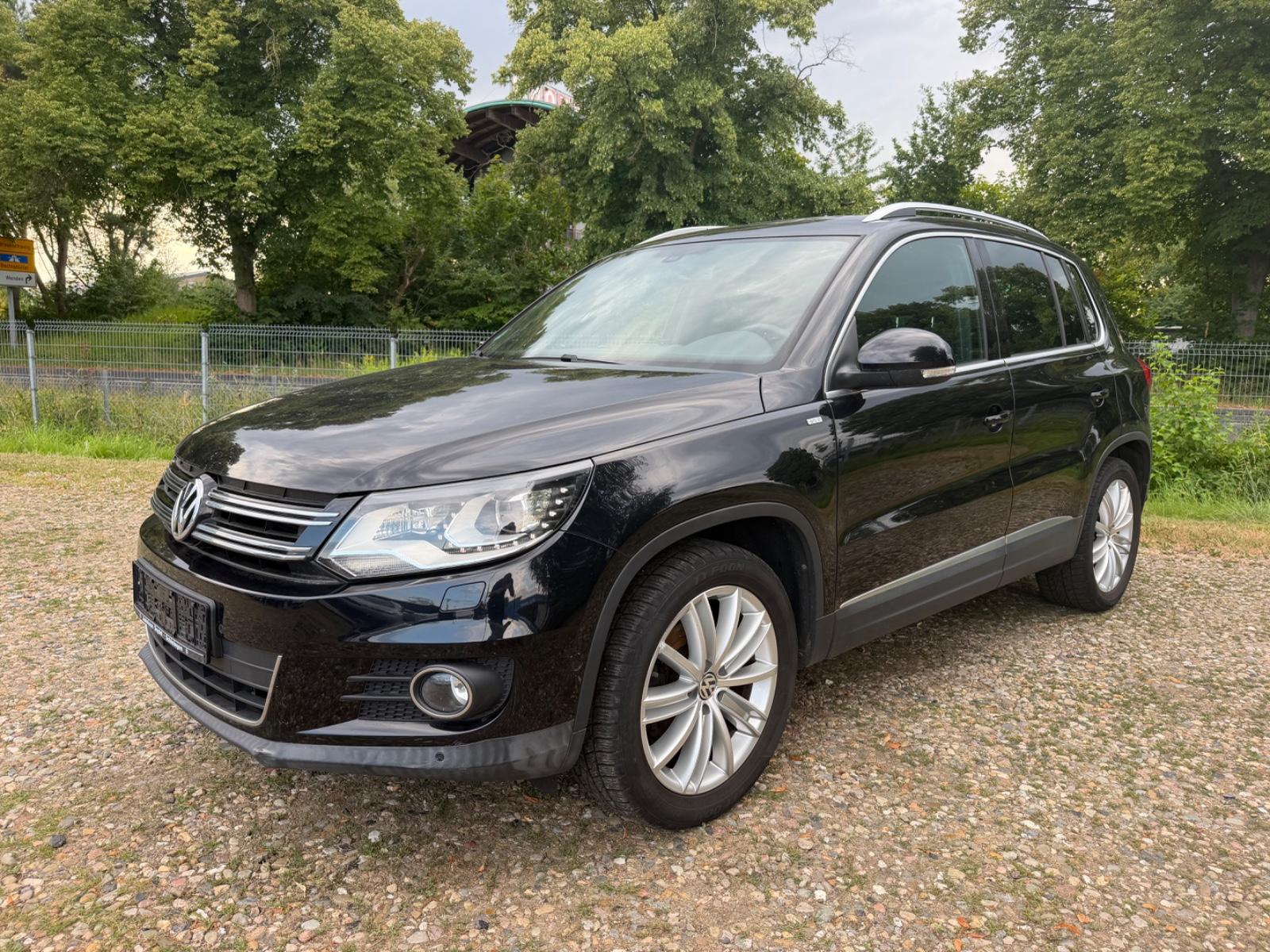 Volkswagen Tiguan 2,0 TDI CUP /PANO/PDC/KLIMAAUTO/SHZ/