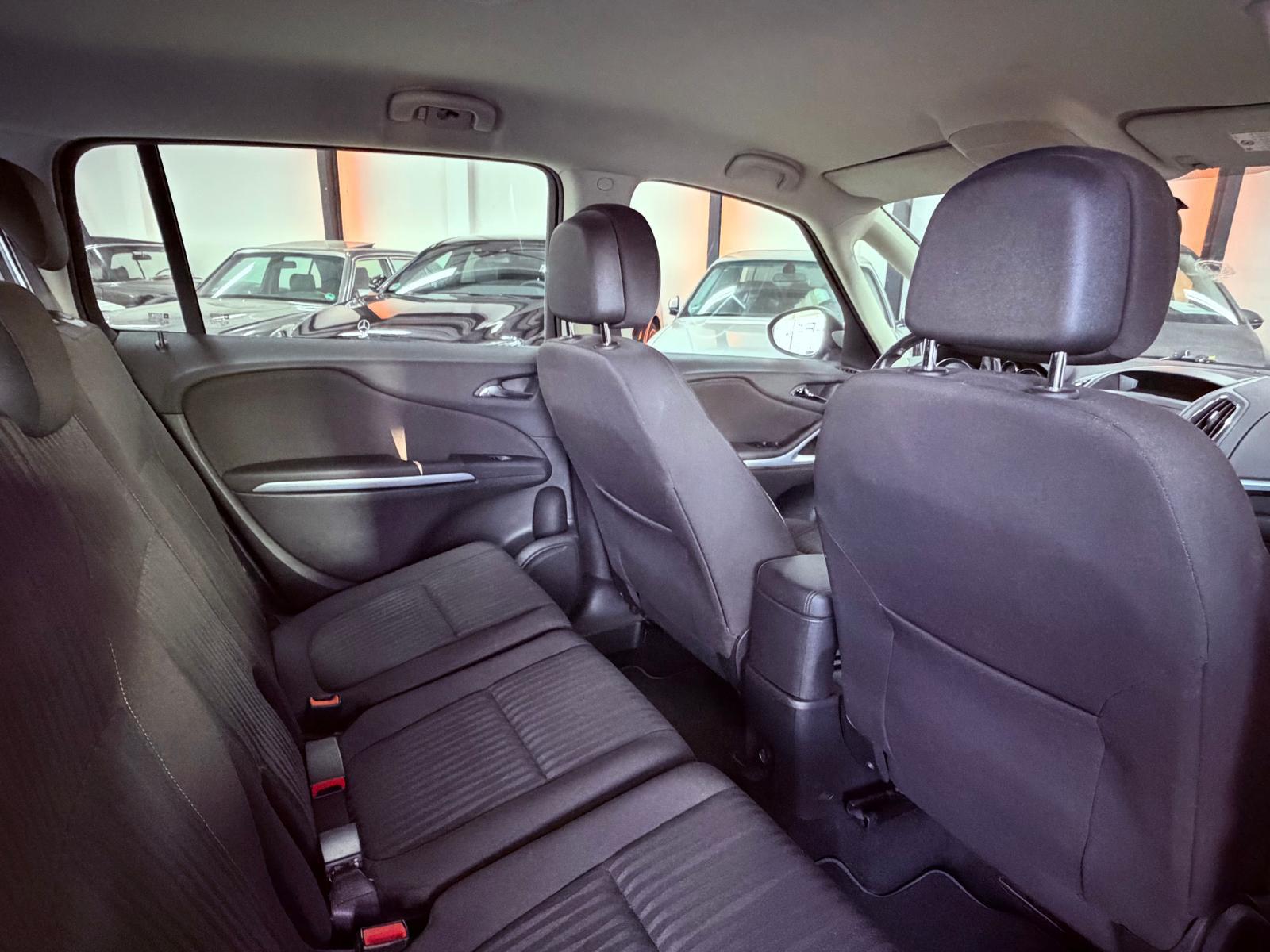 Opel Zafira C Tourer Edition -7-Sitzer -AHK