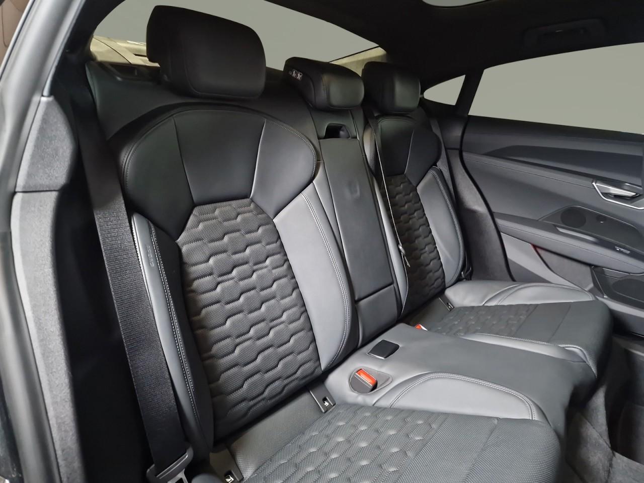 Audi e-tron GT quattro Matrix-LED Leder Panorama ACC