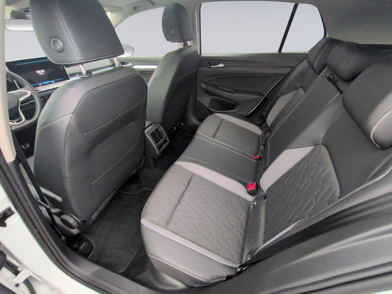Volkswagen Golf VIII 1.5 eTSI DSG Goal LED+PANO+AHK, миниатюра 13