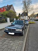 Mercedes-Benz Mercedes  Oldtimer 190E 2,0 Automatik - Mercedes-Benz 190 in Wuppertal