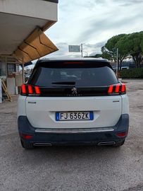 Peugeot 5008 - 4