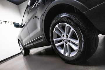 Ford Explorer - 11