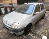 Renault Clio 1.2 *5 Türer* *Klima* tüv bis... - gebrauchte Renault Clio aus dem Jahr 2000