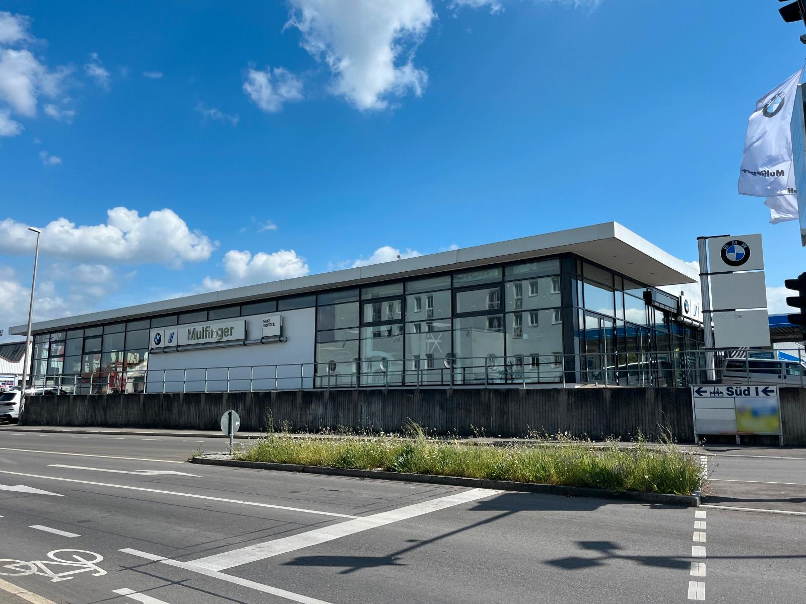 showroom-image-main