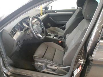 Volkswagen Passat Variant - 6