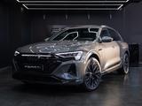 Audi Q8 e-tron 55 quattro advanced - Audi Q8: Advanced