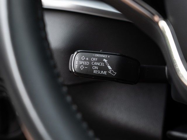 Karoq 1.5 TSI Tour DSG LED+NAVI+RFK+ACC