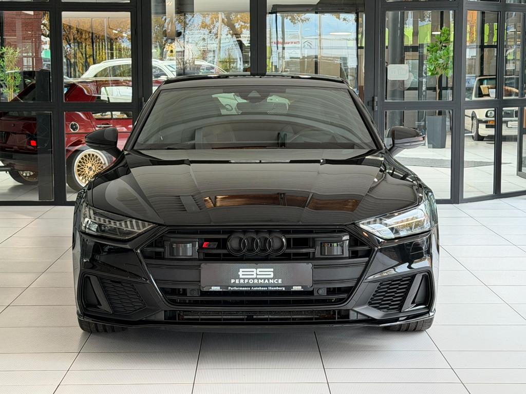 Audi S7