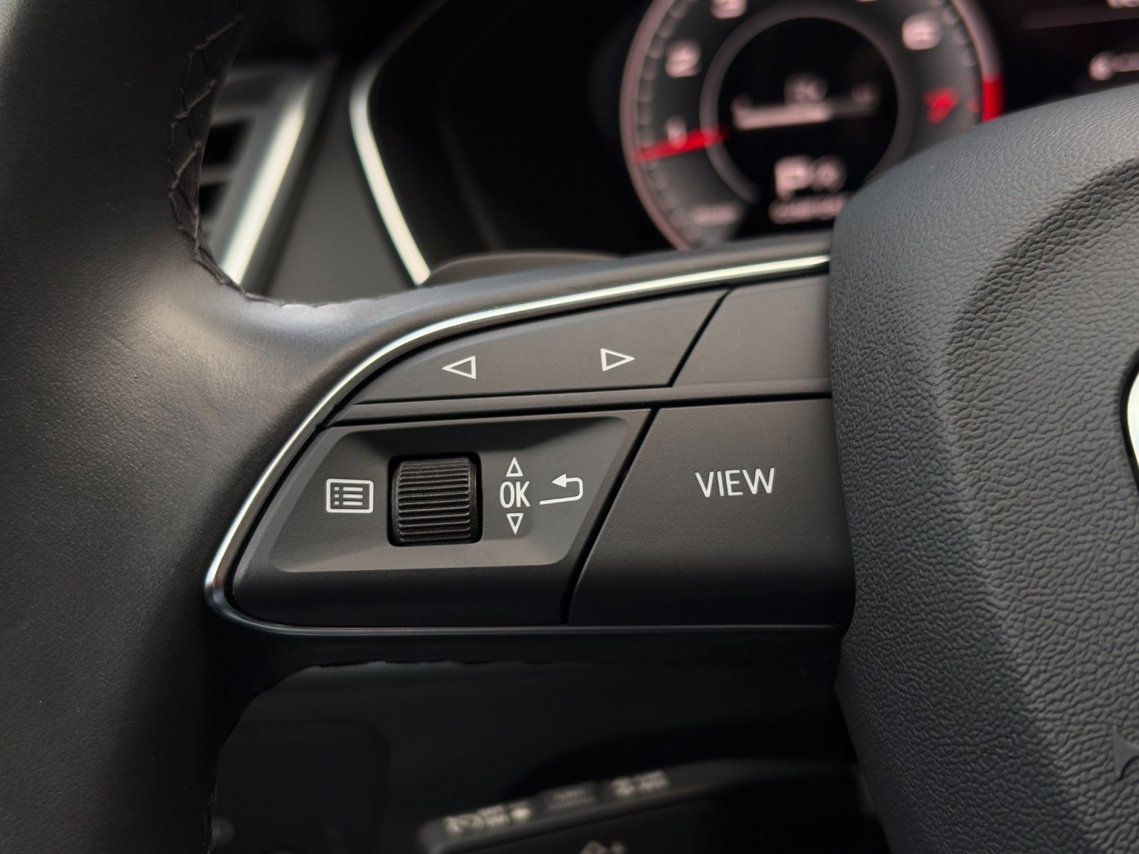 Fahrzeugabbildung Audi Q5 45 TFSI quattro S-line 3-Z.Klima Temp CAM VC