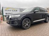 Audi Q7 50 TDI quattro/S-Line / 7 Sitze - Audi Q7: 50 TDI
