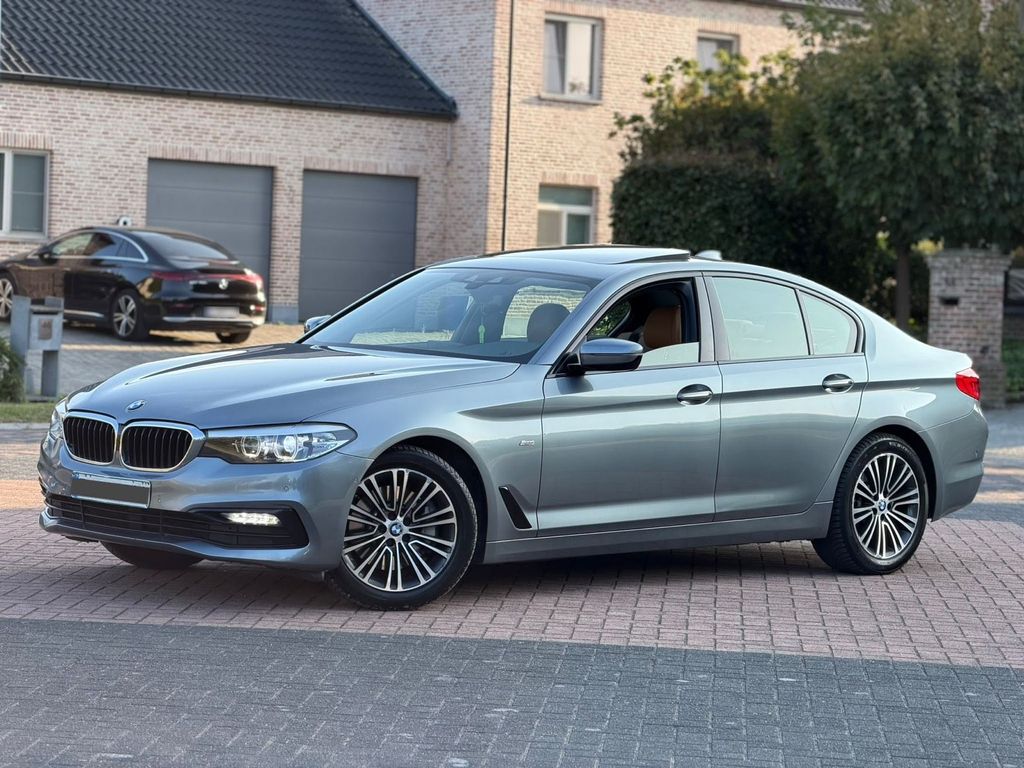 Image of BMW 530
