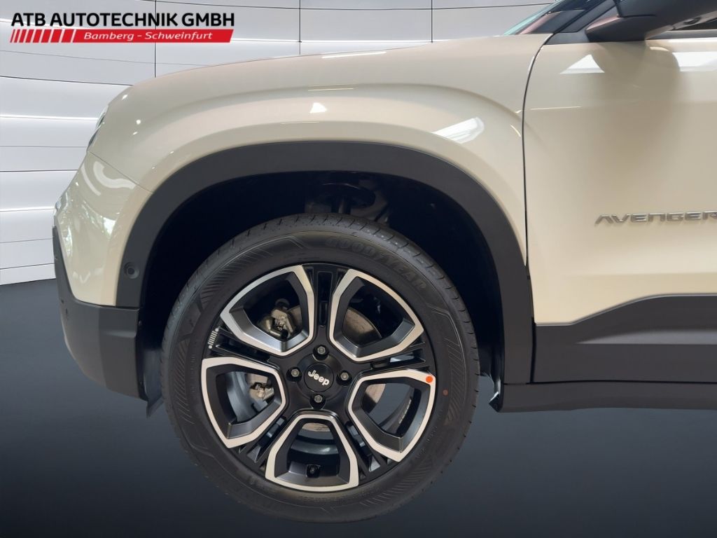Fahrzeugabbildung Jeep Avenger e-Hybrid Summit NAVI, RFK, ELEKTR. HECKK