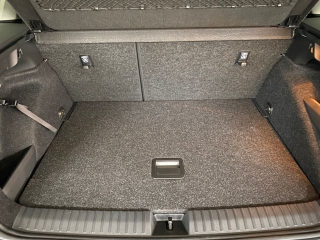 Kamiq Selection 1.0 TSI DSG AHK+LED+KAMERA