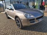Porsche Cayenne 4.5 Turbo tiptronic - Porsche Cayenne aus 2005: Turbo