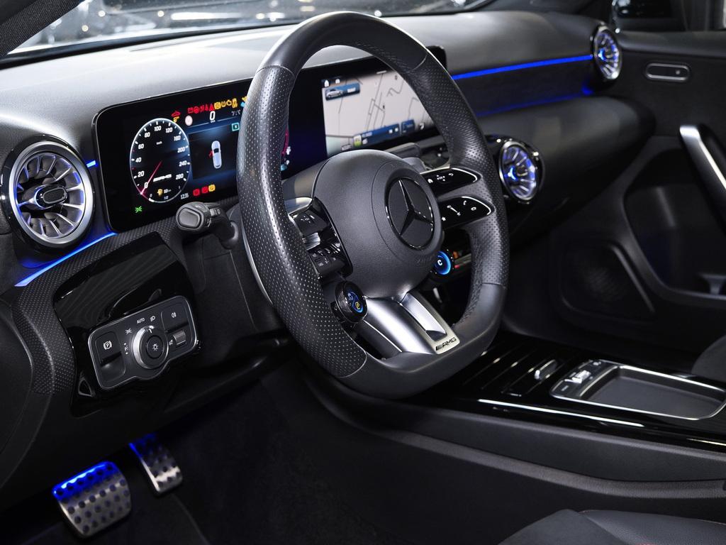 Mercedes-Benz A-Class 4M AUT DynLicht Kam. KeyLess KlimaA LM, миниатюра 8