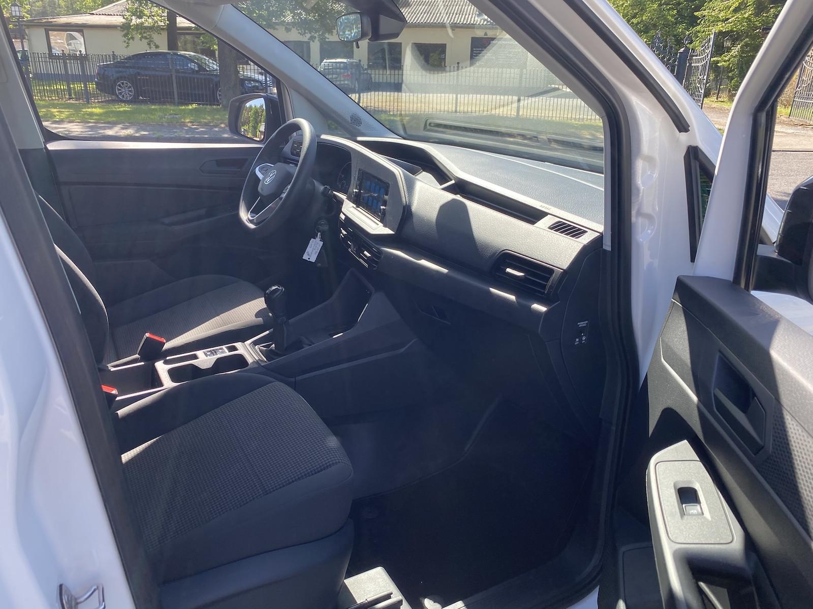Volkswagen Caddy neuer Rollstuhlumbau, Tempomat, Rückfahrka