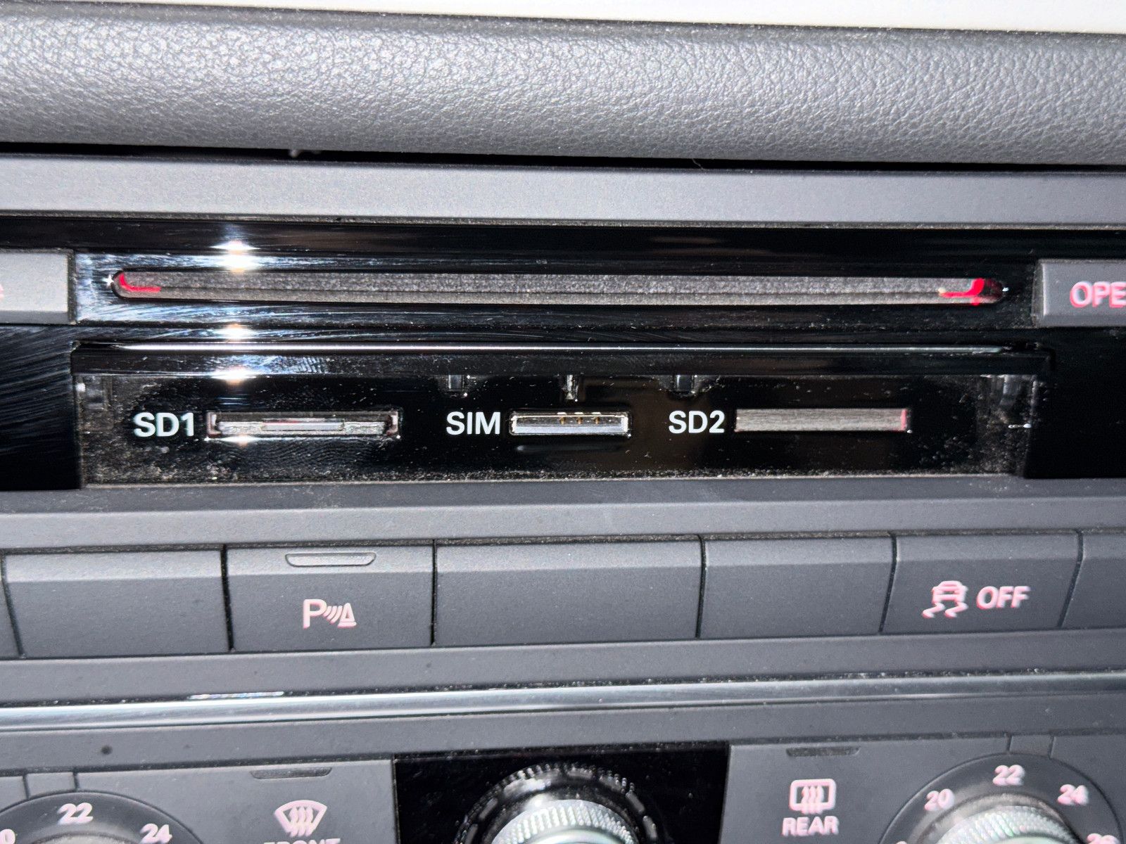Fahrzeugabbildung Audi A6 3.0 TDI QUATTRO SPORT MOTORSOUND NAVI ACC LED