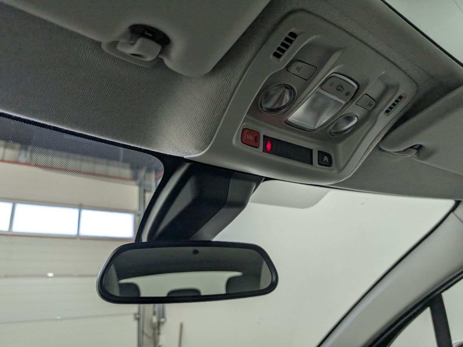CITROEN C3  1.2 PureTech Shine Navi Pano NUR GEWERBE – Bild 34