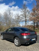 Mercedes-Benz GLC 250 4MATIC (Benzin) Unfallfrei Sommerreifen - Mercedes-Benz GLC-Klasse: Sportwagen