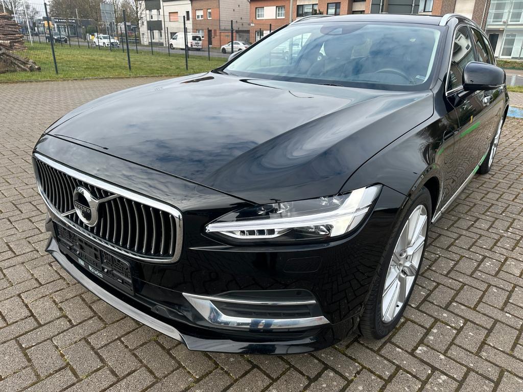 Volvo V90