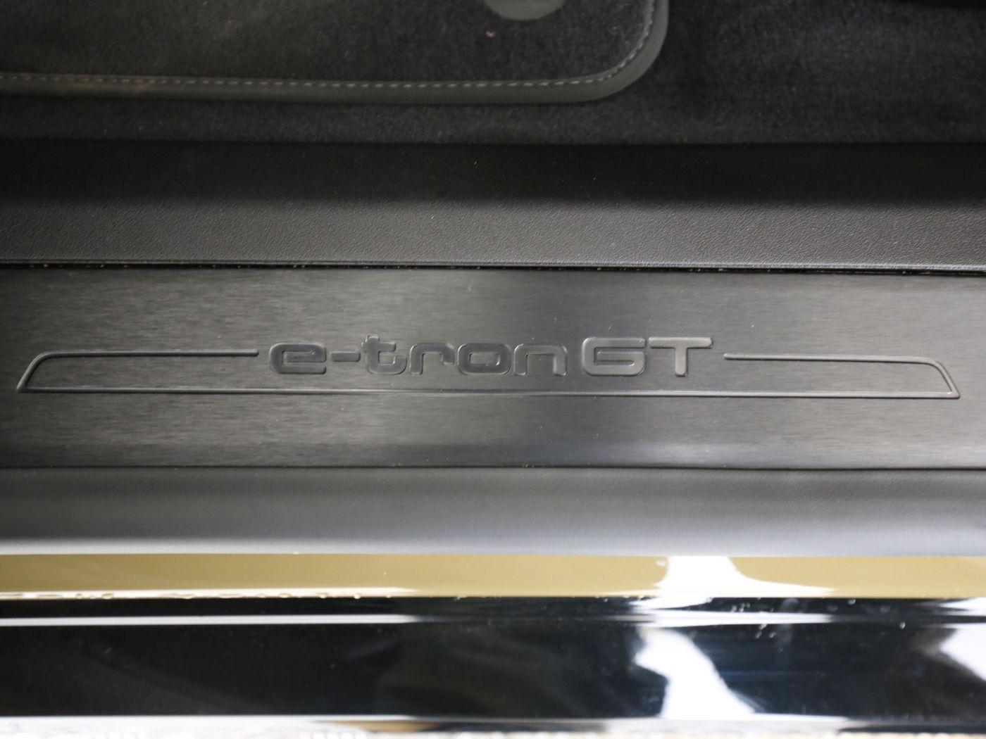 Audi e-tron GT quattro Matrix|HUD|Luft|Pano|Standhzg