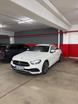 Mercedes-Benz E 200 Autom. - - Mercedes-Benz E 200 in Wuppertal