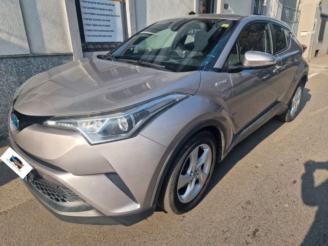 Toyota C-HR 1.8 Hybrid E-CVT