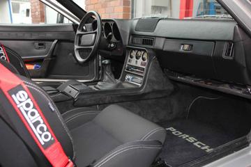 صورة 7 لـ 1982 Porsche 944