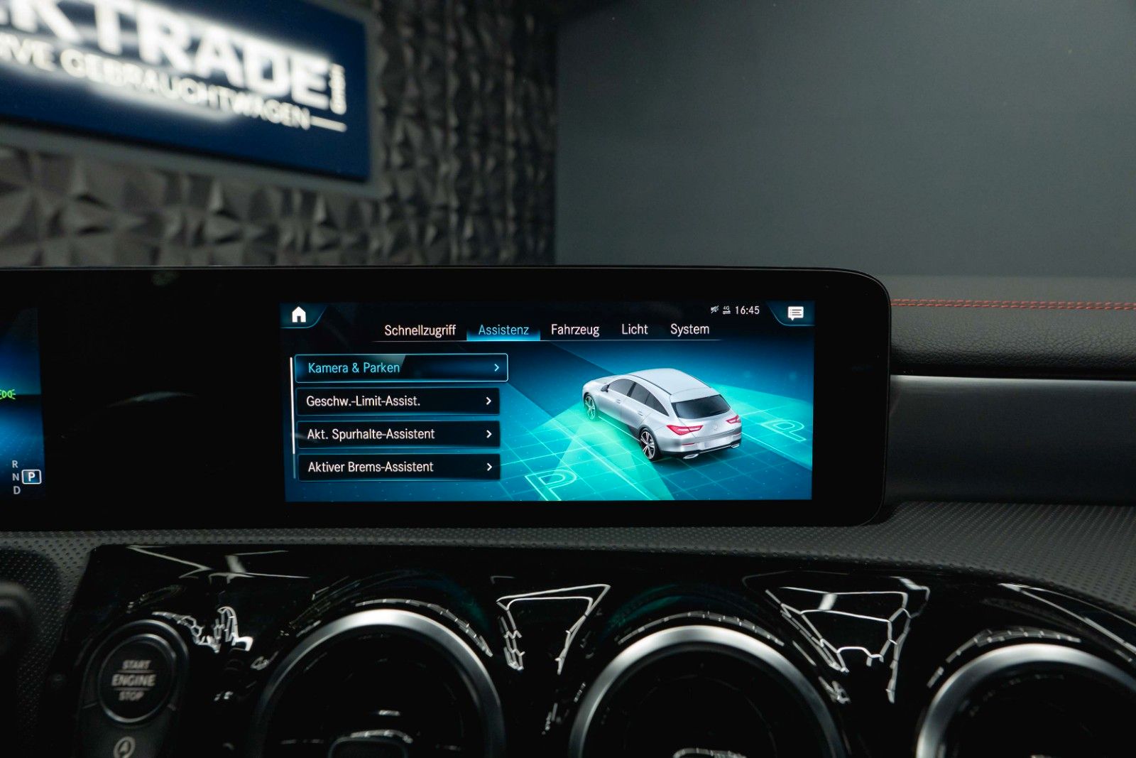 Fahrzeugabbildung Mercedes-Benz CLA 220 Shooting Brake AMG Line | ACC | LED