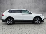 Volkswagen Tiguan Allspace Elegance 2.0 TSI 4M DSG Business - Volkswagen Tiguan Allspace Elegance mit Benzin-Antrieb