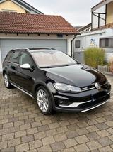 Volkswagen Golf 1.8 TSI DSG 4MOTION Alltrack AHK - Volkswagen Golf: Alltrack
