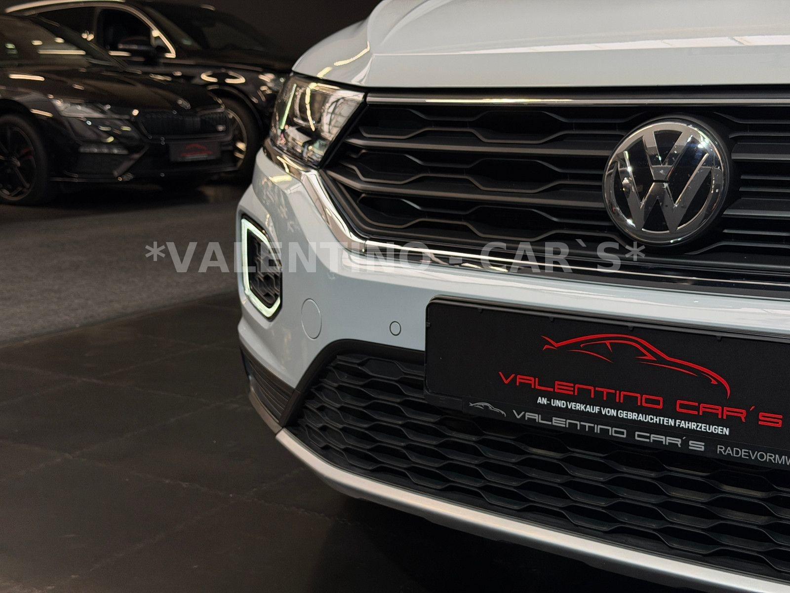 Volkswagen T-Roc Sport 4M/Standh/Pano/AHK/Virtu/Assis/Beats