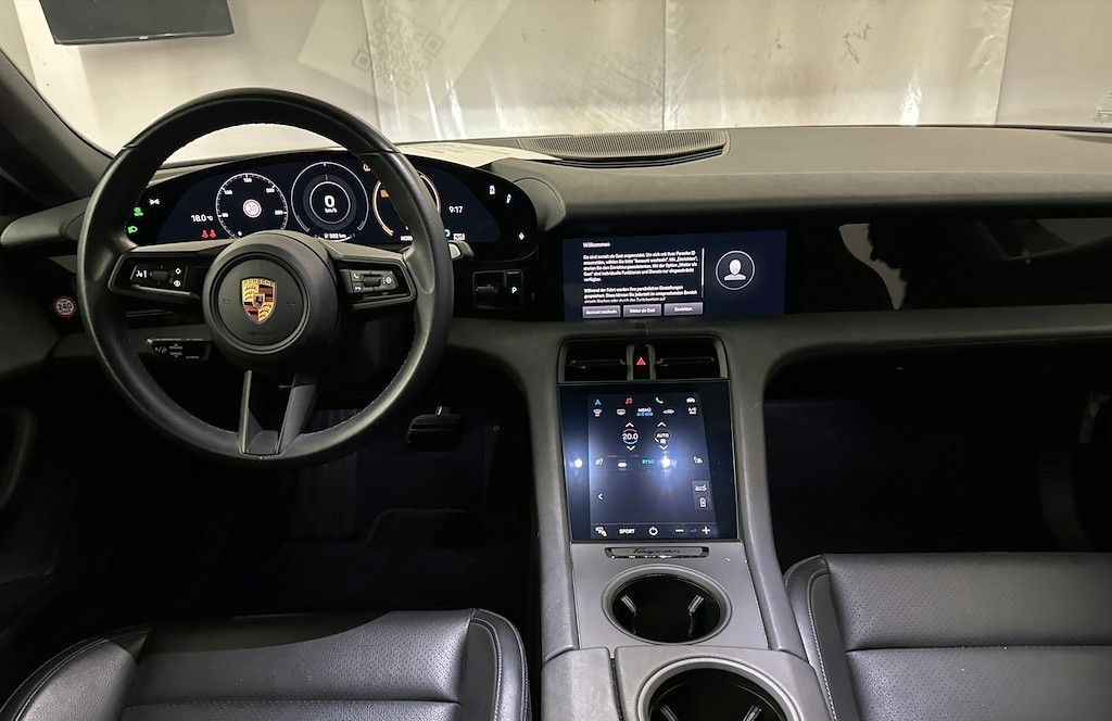 Fahrzeugabbildung Porsche Taycan  *LED*KLIMA*NAVI*SH*