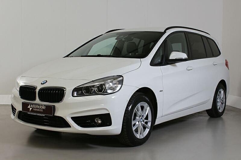 BMW 218i Gran Tourer Sport Line 7-Sitze Navi LED HuD