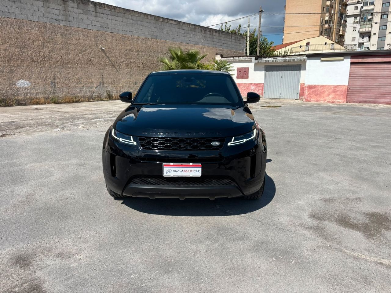 Land Rover Range Evoque 2.0D I4 Cv 150 R Dynamic imagem 2