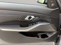 BMW 330 - Vorschau Bild 17