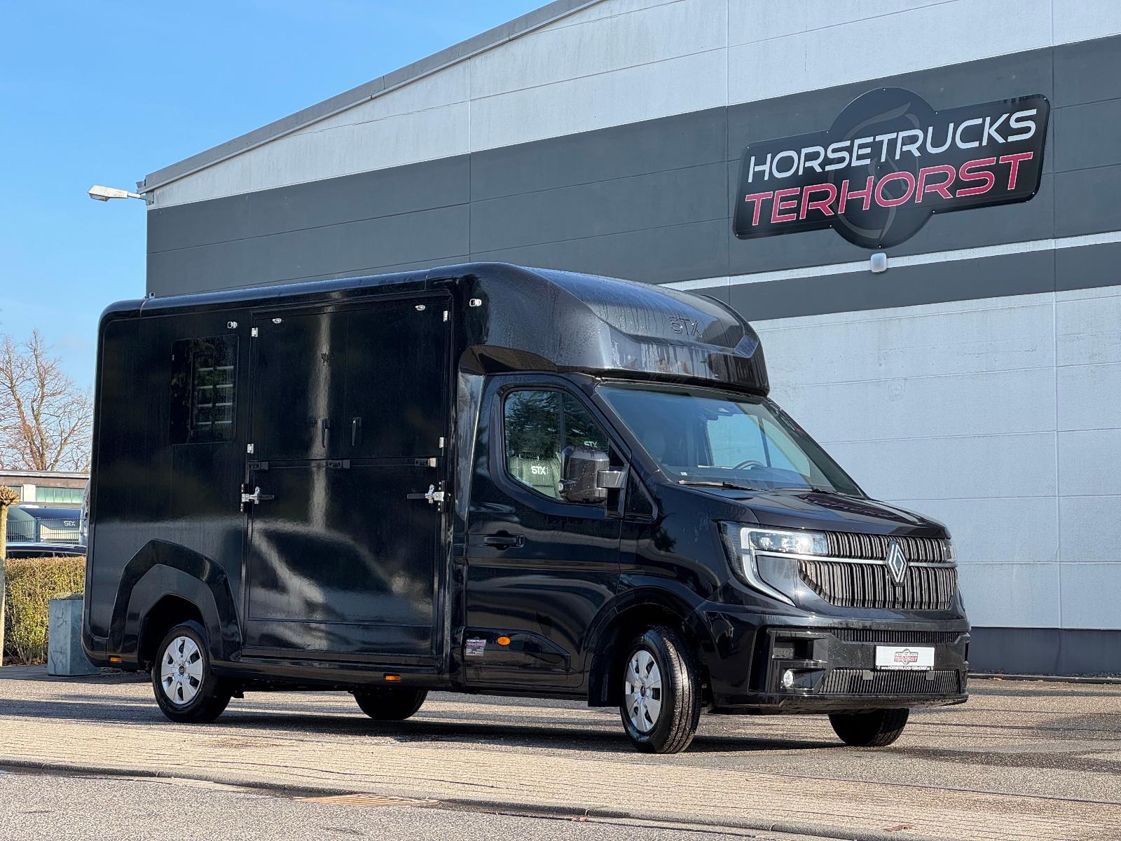 Renault Master ZF 9GANG AUTO. GHOST Edition STX, 3-Haras