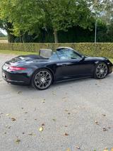 Porsche 911 Carrera 4 Cabrio-991 Black Edition Voll - Porsche: 911 Black Edition