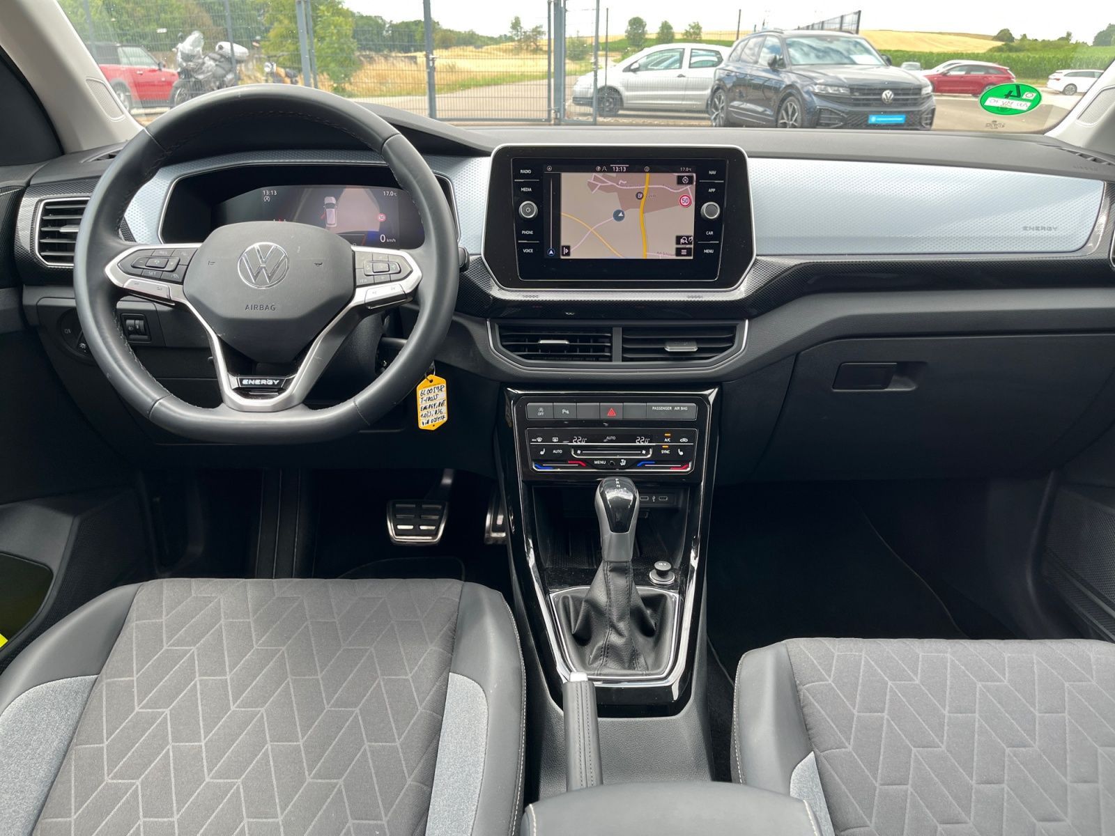 Volkswagen T-Cross - Bild 11