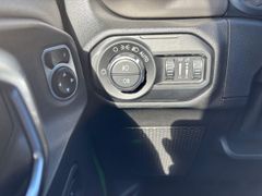 Fahrzeugabbildung Jeep Wrangler 2.2CRDi Rubicon LEDER KAMERA TRITTBRETT