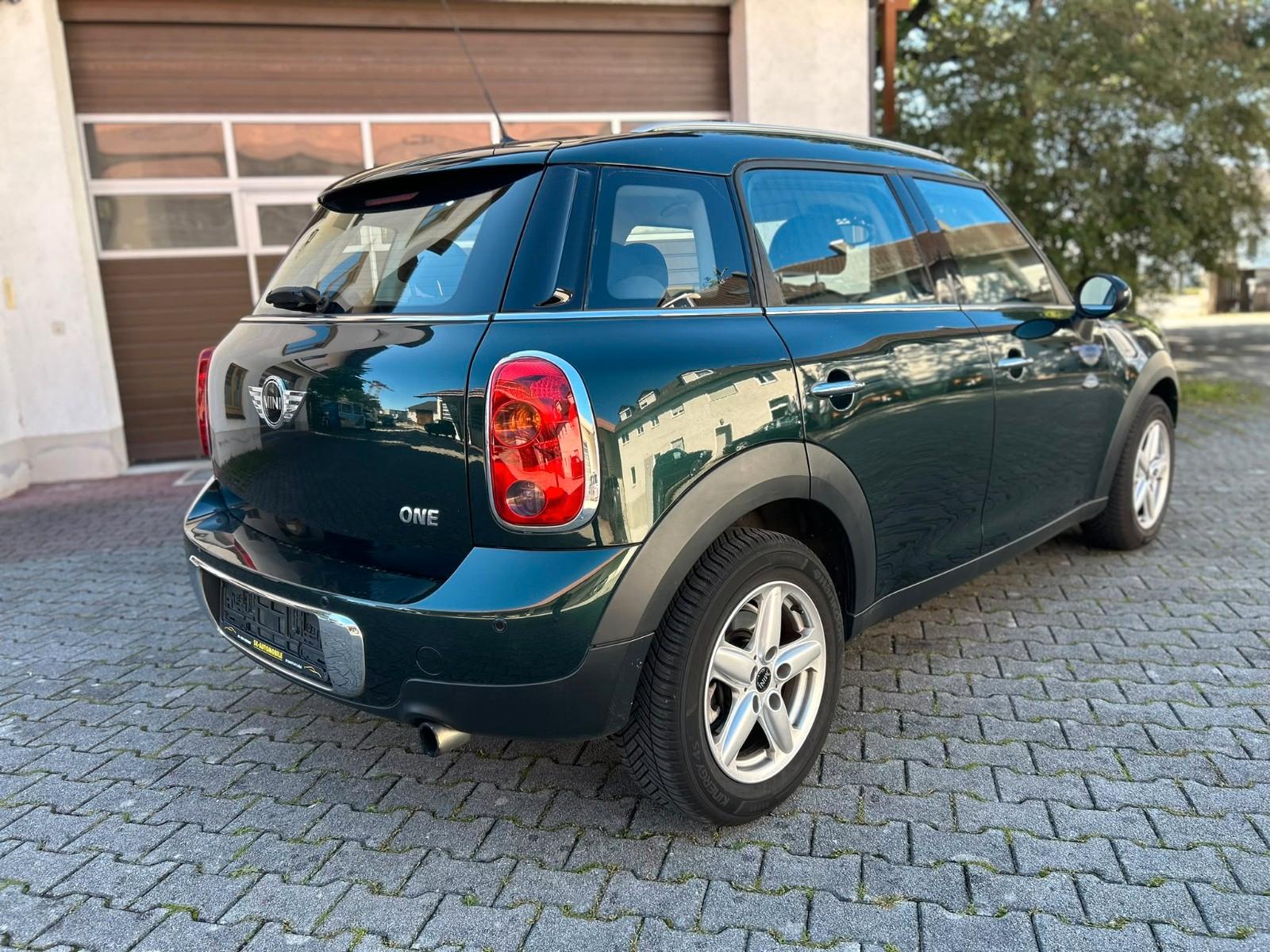 MINI Countryman  1,6 Ltr. - 72 kW 16V,