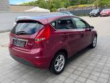 Ford Fiesta Titanium*PDC*KLIMAAUT.*4-ZYL.* - gebrauchte Ford Fiesta aus dem Jahr 2012
