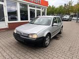 Volkswagen Golf 1.6 Automatik*Klima* - Volkswagen Golf aus 2003: 1.6