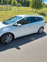 Kia cee'd Sportswagon 1.6 GDI Dream Team Edition... - Kia cee'd Sportswagon aus 2014