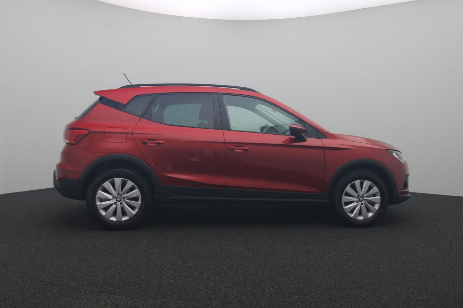 Fahrzeugabbildung SEAT Arona 1.0 TSI DSG Kamera ACC Navi